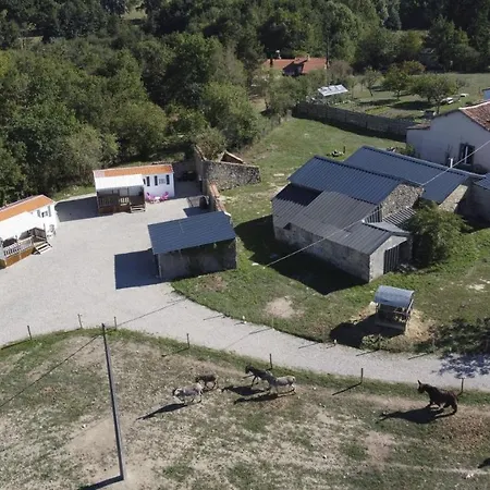 De La Ferme Aux Anesses, Mobil Sofia2 キャンプ場 *